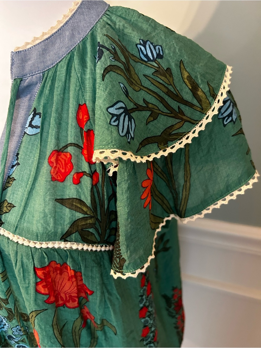 THML Clothing Green Floral Peasant Tunic Blouse with Ruffle Sleeves, Tassels L - Picture 5 of 16